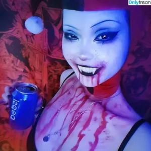 Livingdead_kev / kev / monstermama94 nude photo #0008