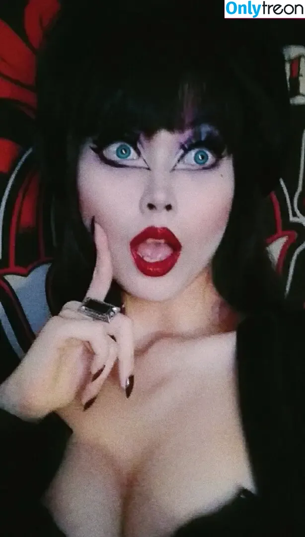 Livingdead_kev nude photo #0056 (kev / monstermama94)