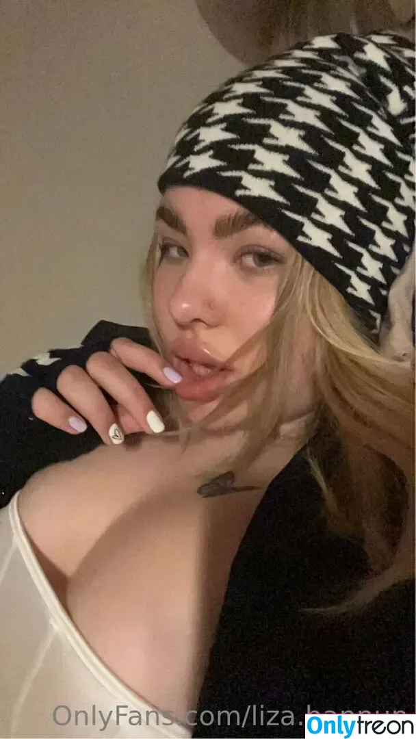 liza.hannun nude photo #0011 (lizziehannum)