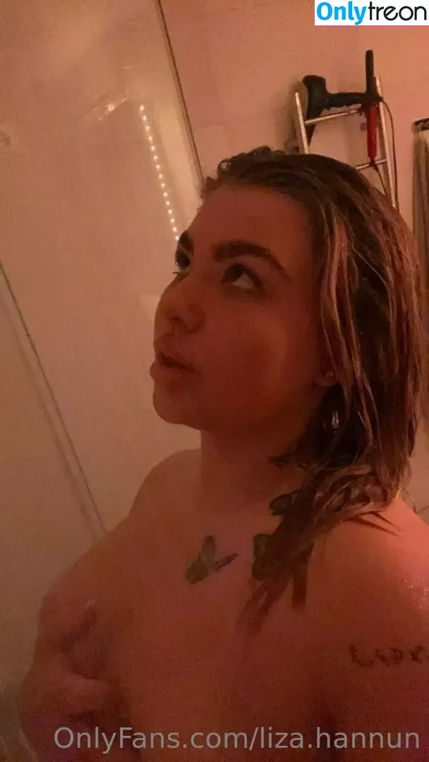 liza.hannun nude photo #0041 (lizziehannum)
