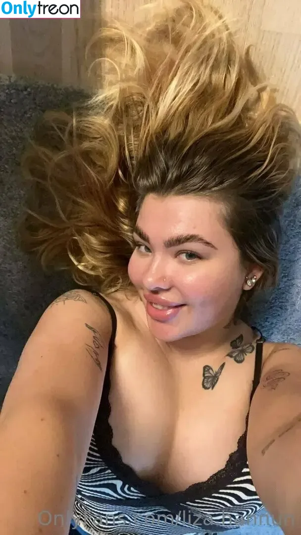 liza.hannun nude photo #0049 (lizziehannum)