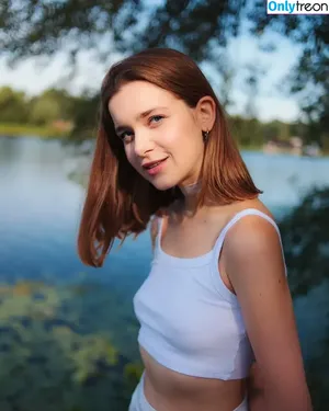 Liza Voroncova / LisaVoroncova / li.voroncova nude photo #0012