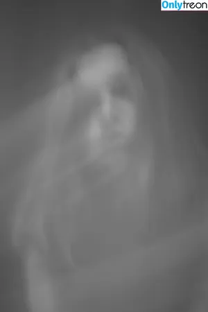 Liza Voroncova / LisaVoroncova / li.voroncova nude photo #0025