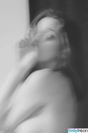 Liza Voroncova / LisaVoroncova / li.voroncova nude photo #0029