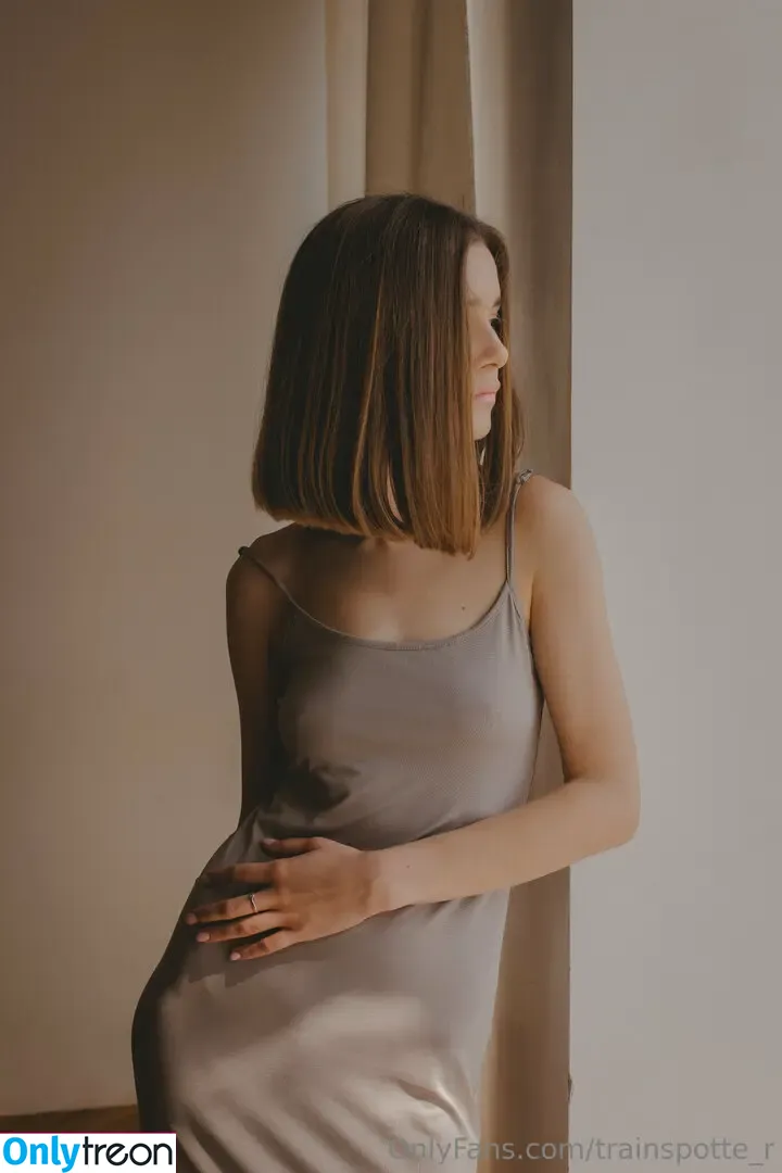Liza Voroncova nude photo #0015 (LisaVoroncova / li.voroncova)