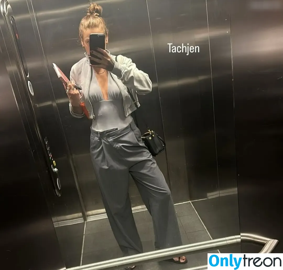 Liza Waschke nude photo #0211 (liza.waschke)