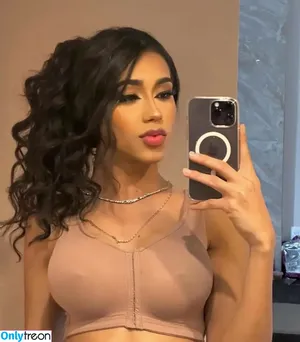 Lizarely Jordan / lizarelyjordan1 / lizarelyjordan_18 nude photo #0002
