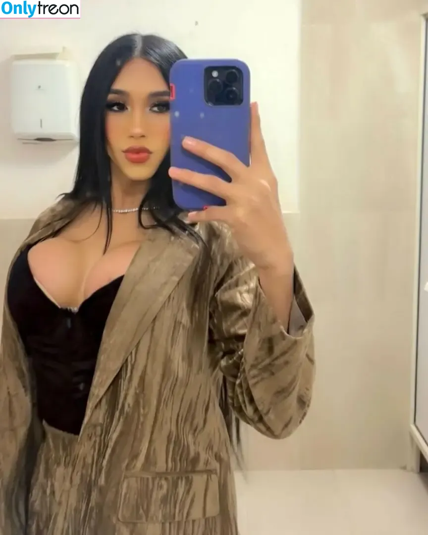 Lizarely Jordan nude photo #0012 (lizarelyjordan1 / lizarelyjordan_18)