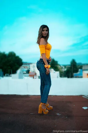 Lizbeth Martinez / Estrellita mtz / starsunflower фото голая #0090