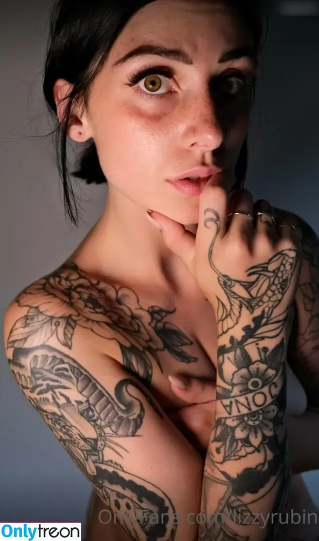 Lizyrubinspicy голая photo #0185 (lizzyrubin)