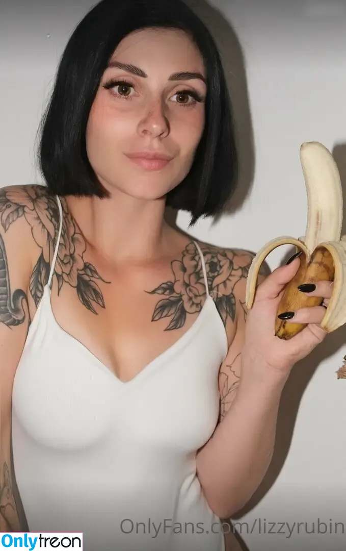Lizyrubinspicy голая photo #0240 (lizzyrubin)