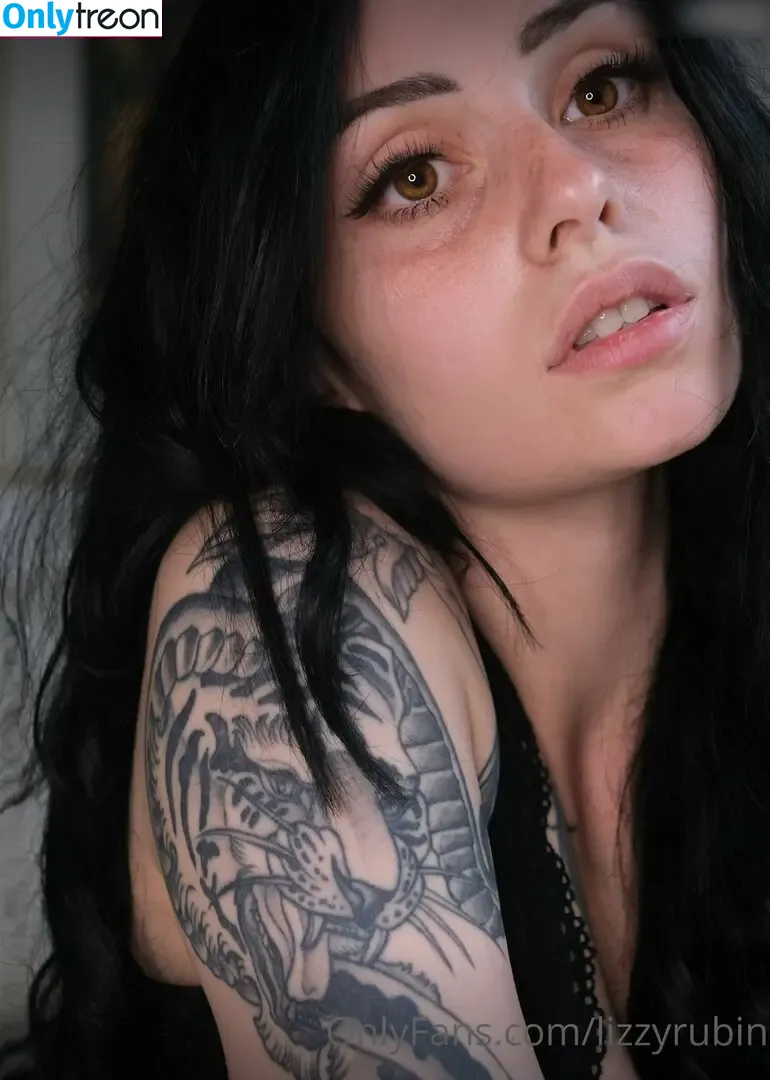 Lizyrubinspicy голая photo #0252 (lizzyrubin)