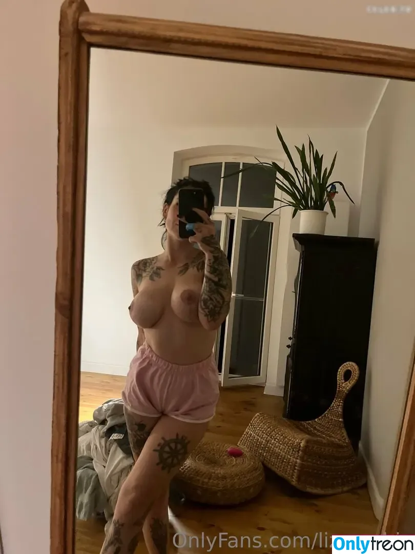 Lizyrubinspicy голая photo #0301 (lizzyrubin)