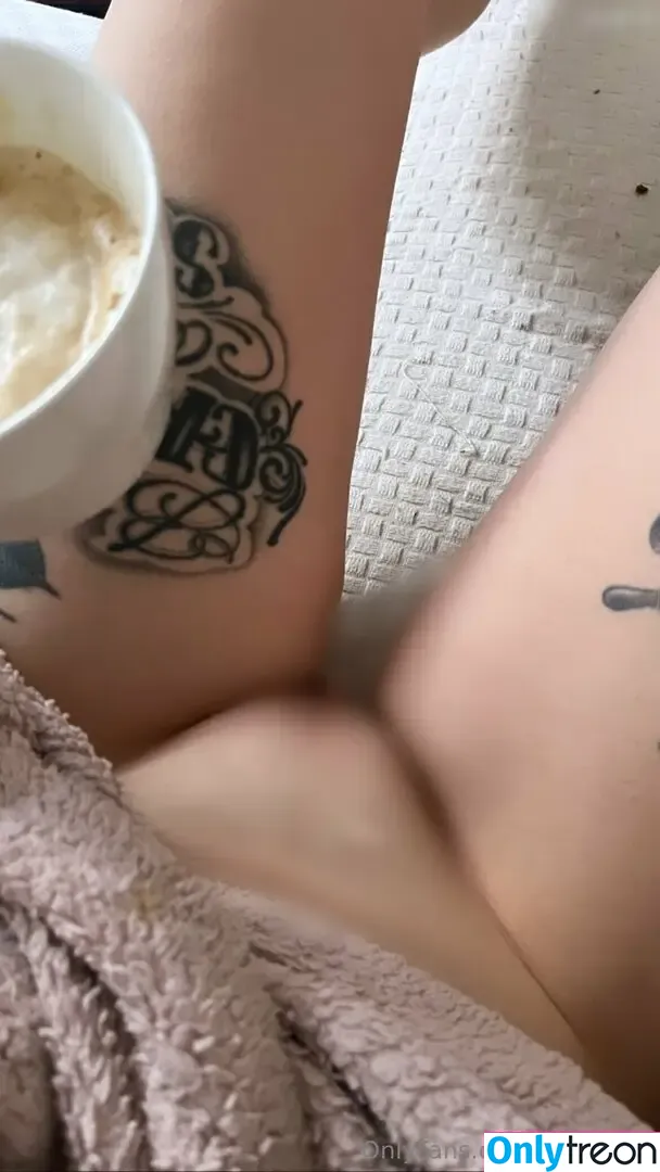 Lizyrubinspicy голая photo #0335 (lizzyrubin)