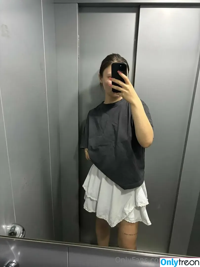 lizzmurr голая photo #0037 (murrxx_)