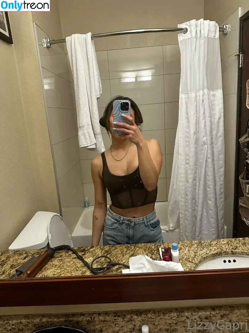 Lizzy Capri nude photo #0020 (lizzycapri)