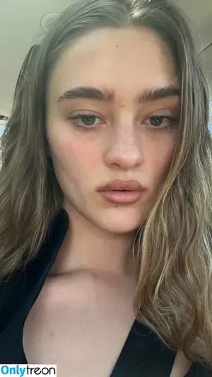 Lizzy Greene / Elizabeth Greene / LizzyGreeneOF / lizzy_greene nude photo #0032