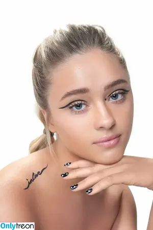 Lizzy Greene / Elizabeth Greene / LizzyGreeneOF / lizzy_greene nude photo #0071