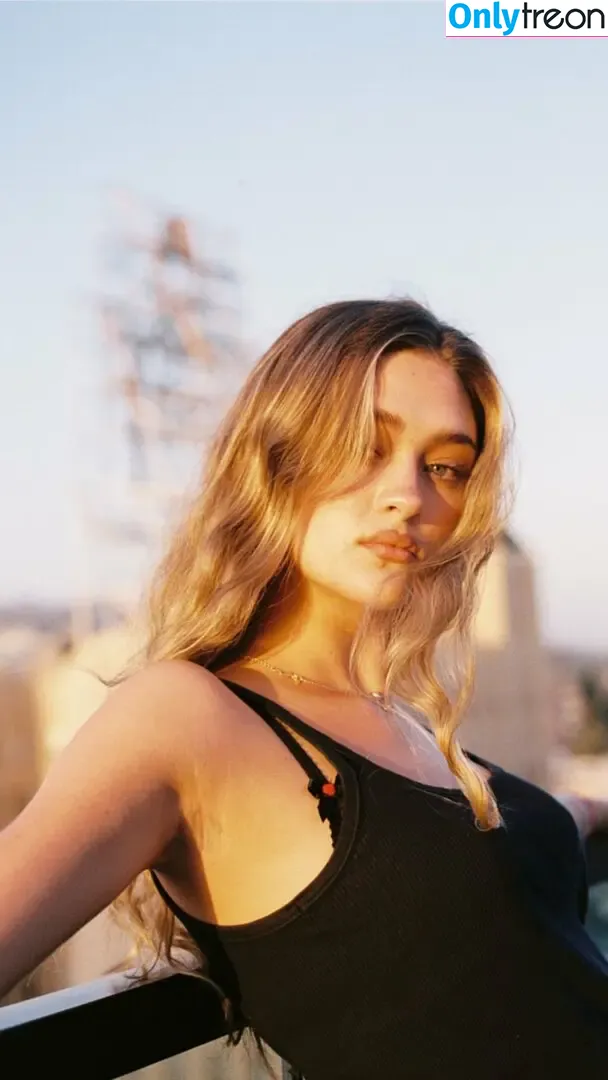 Lizzy Greene nude photo #0008 (Elizabeth Greene / LizzyGreeneOF / lizzy_greene)