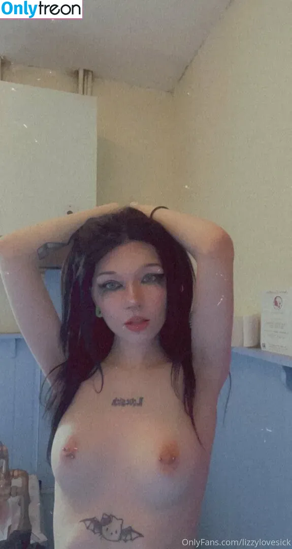 lizzylovesick nude photo #0080 (lizzylovesick)