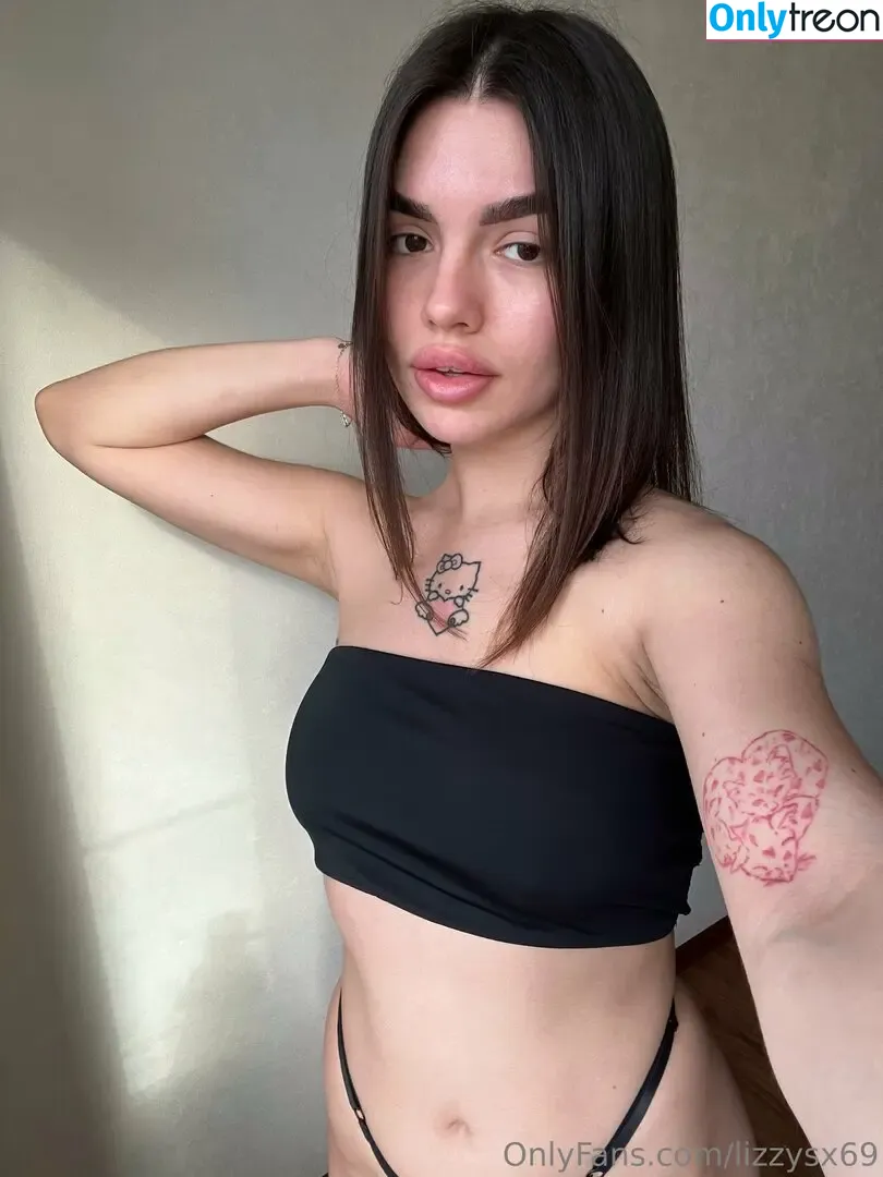 lizzysx69 nude photo #0022 (lizzymusi)