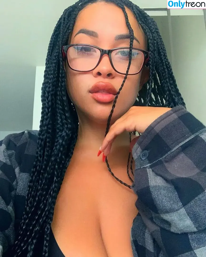 lizzywurst nude photo #0618 (luvlyzzy)