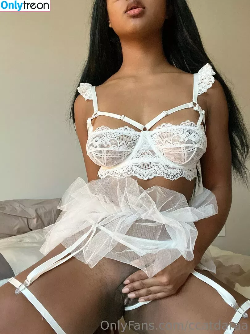 llalalinaa nude photo #0087 (llalaina)