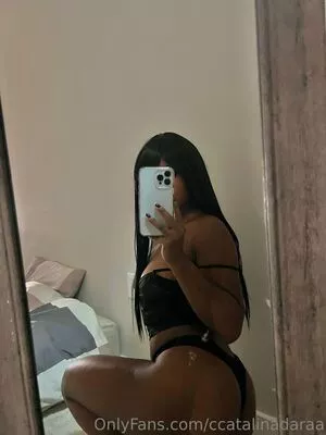 llalalinaafree / _leylalara_ nude photo #0050