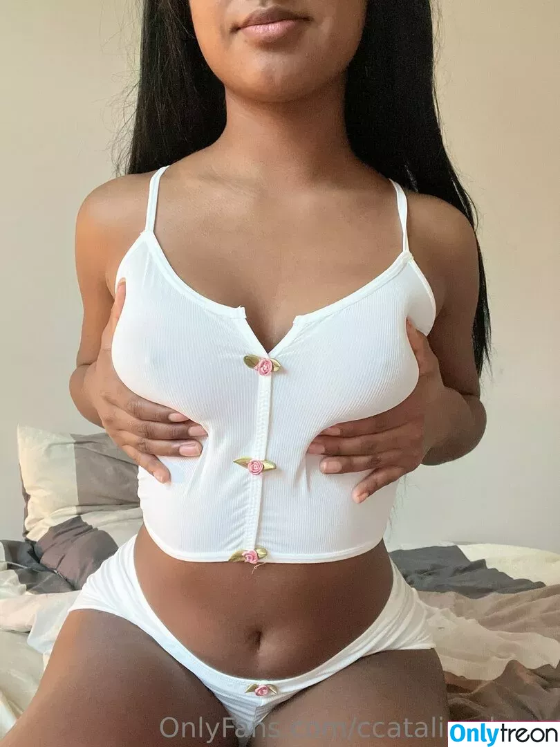 llalalinaafree nude photo #0088 (_leylalara_)