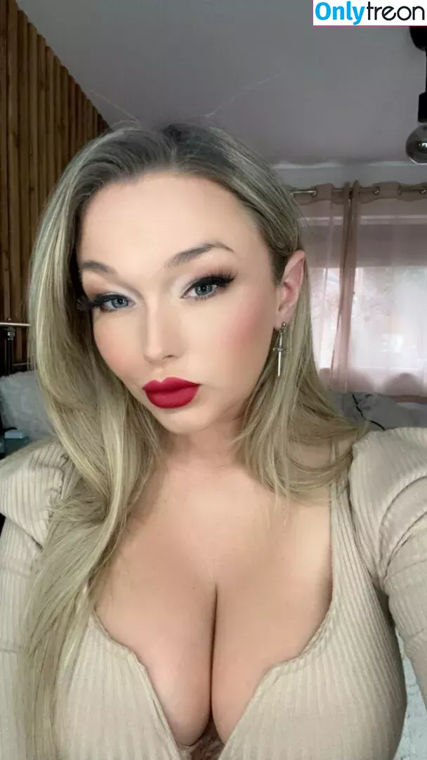 llannagg nude photo #0114 (Llanna)