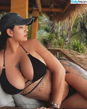  nude photo #0008