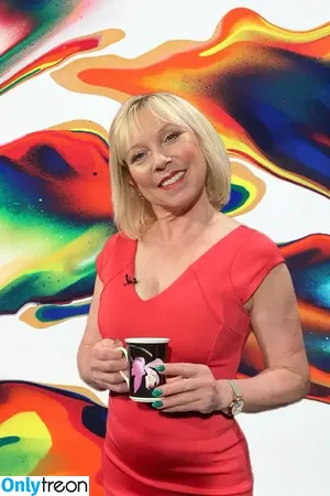 Local TV Presenters / Weather Girls / thelauraschweizer nude photo #0465