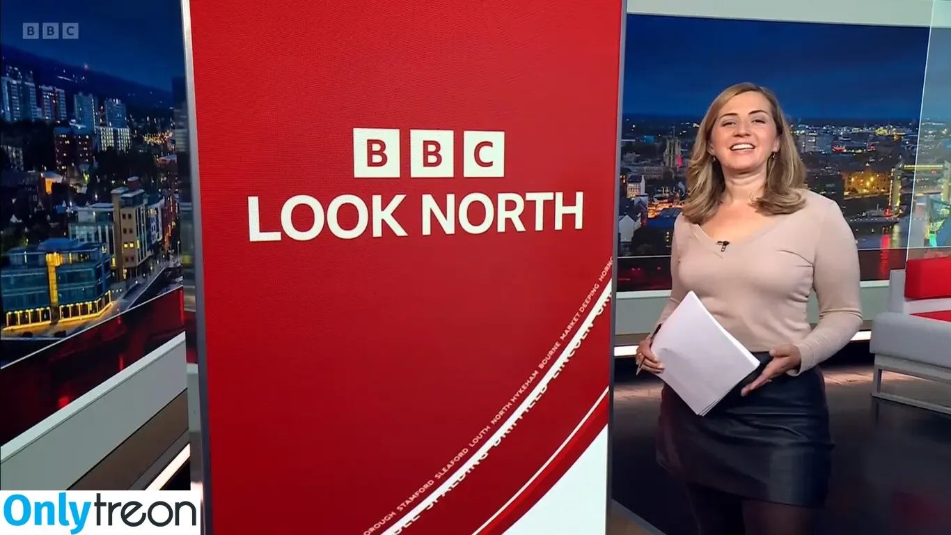 Local TV Presenters nude photo #0621 (Weather Girls / thelauraschweizer)