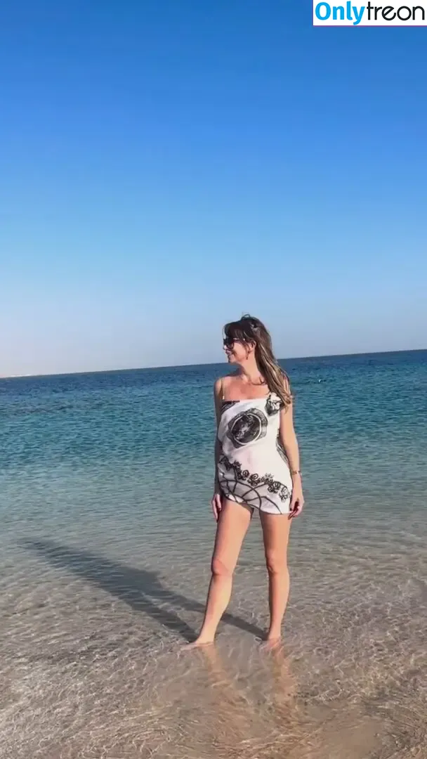 Local TV Presenters nude photo #0628 (Weather Girls / thelauraschweizer)