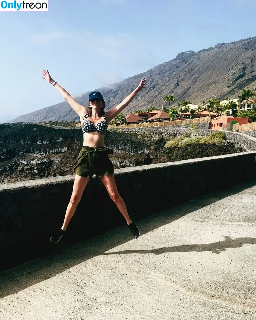 Local TV Presenters голая photo #0629 (Weather Girls / thelauraschweizer)