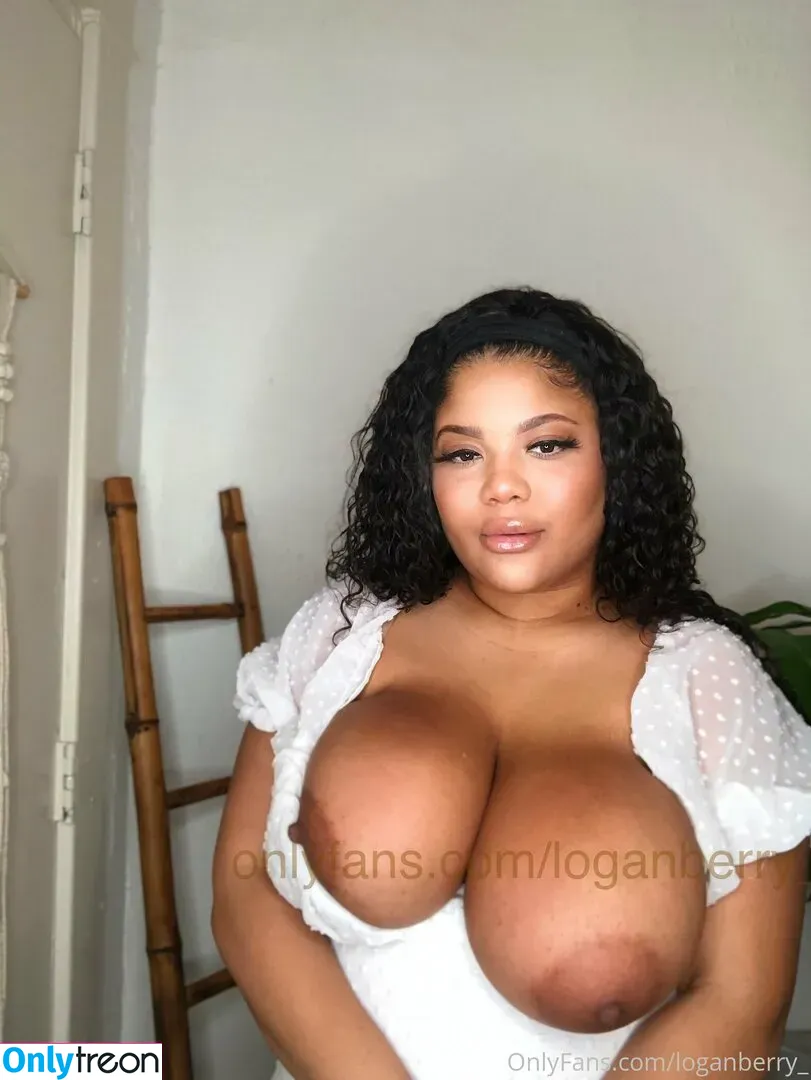 loganberry_ nude photo #0011 (logan.berry_)