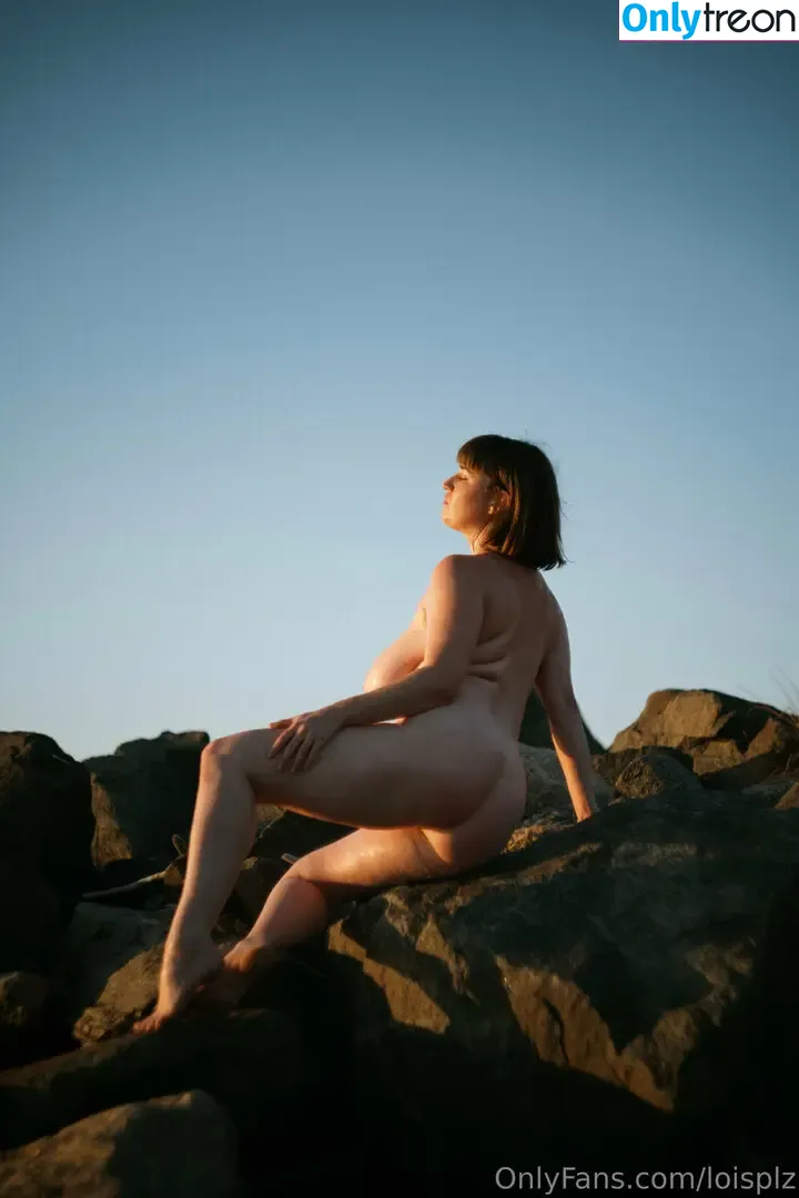 loisplz nude photo #1132 (lomeinnoodles19)