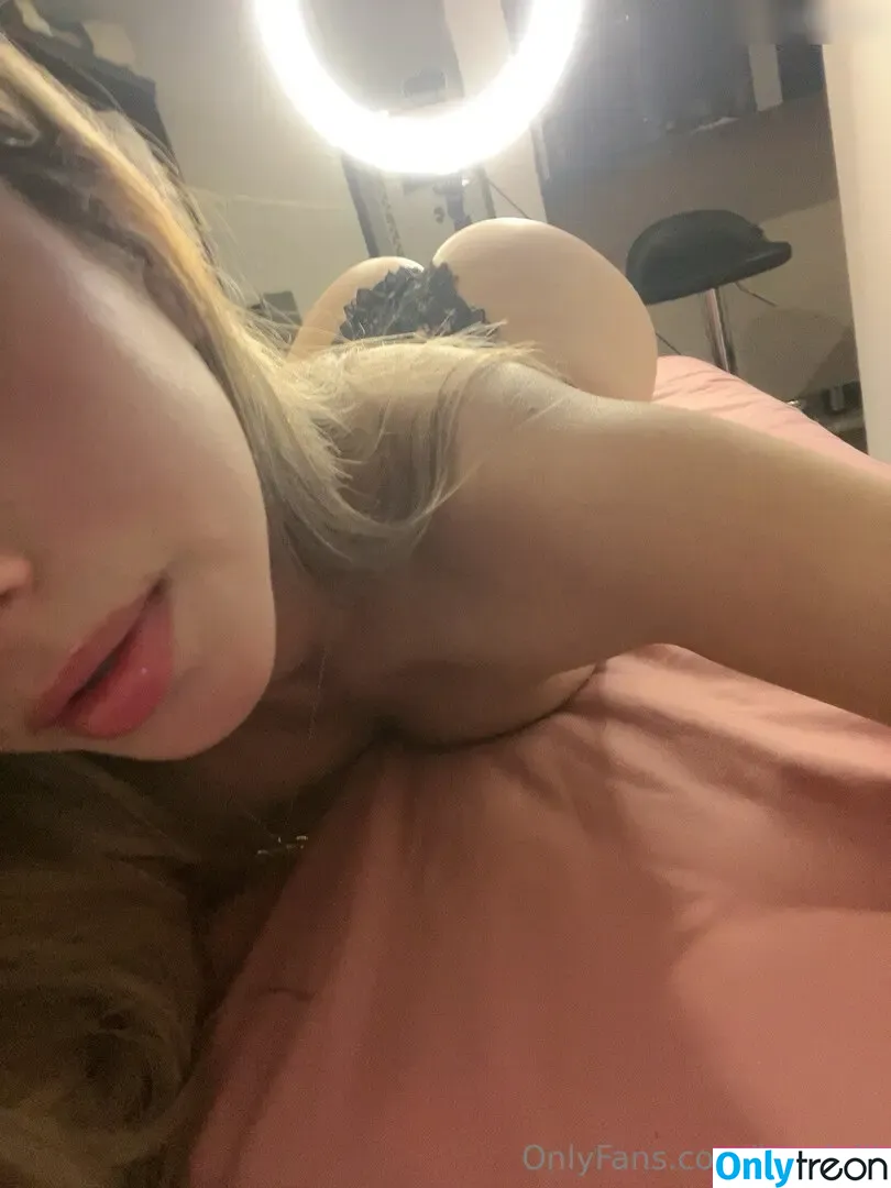 Lola.Lolli nude photo #0045 (Lola.Lolli)
