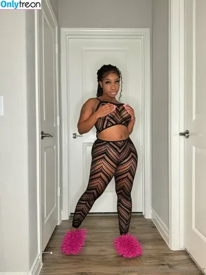  nude photo #0002