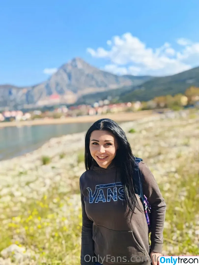lola_pixel голая photo #0133 (lolapixel_)