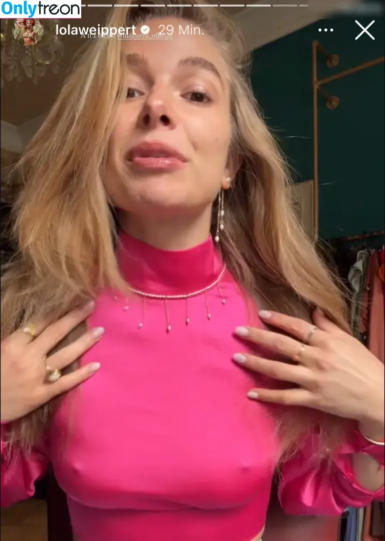 Lola Weippert nude photo #1597 (lolaweippert)