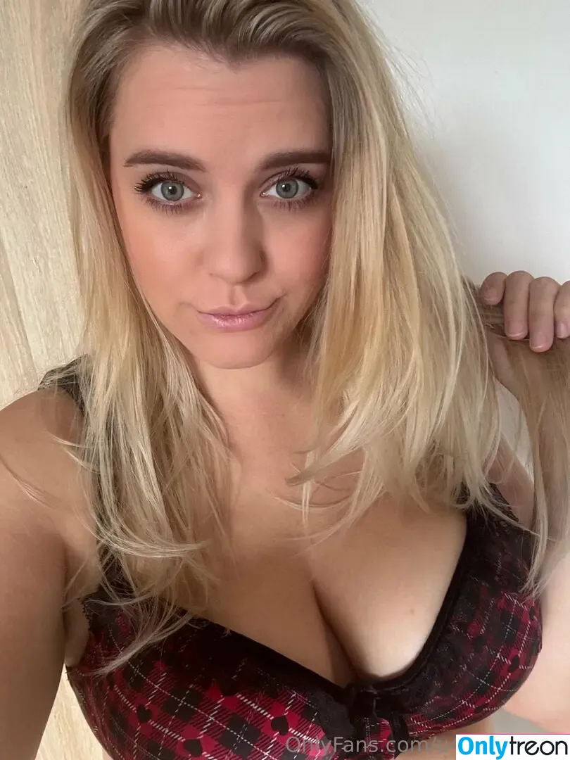 lolabunnyfree nude photo #0010 (lola___bunny)