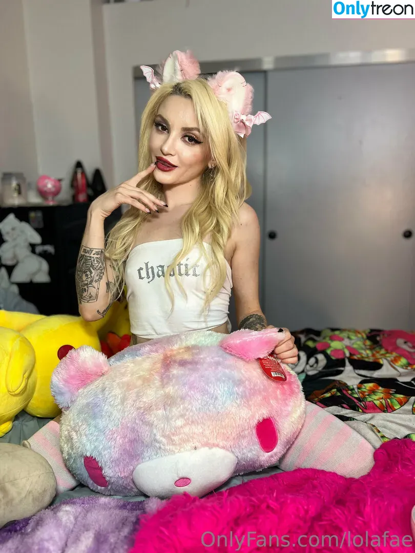 lolafae nude photo #0076 (ittz_lola_)