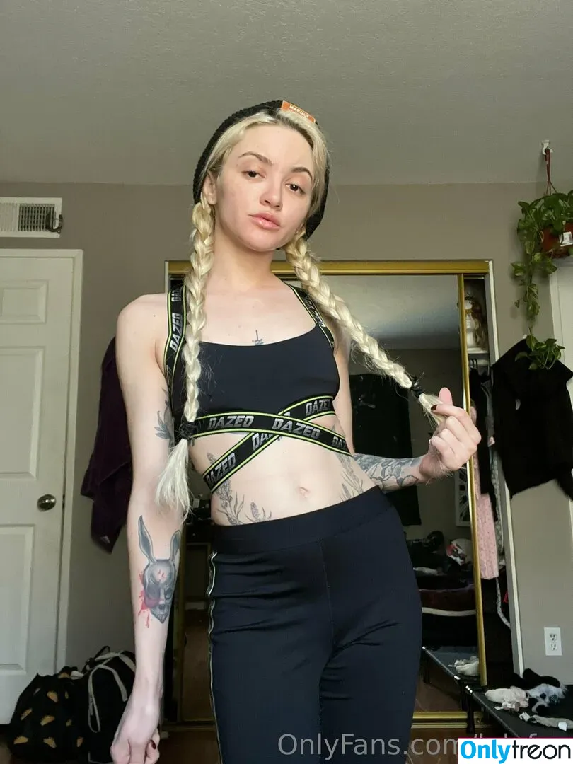 lolafae nude photo #0154 (ittz_lola_)