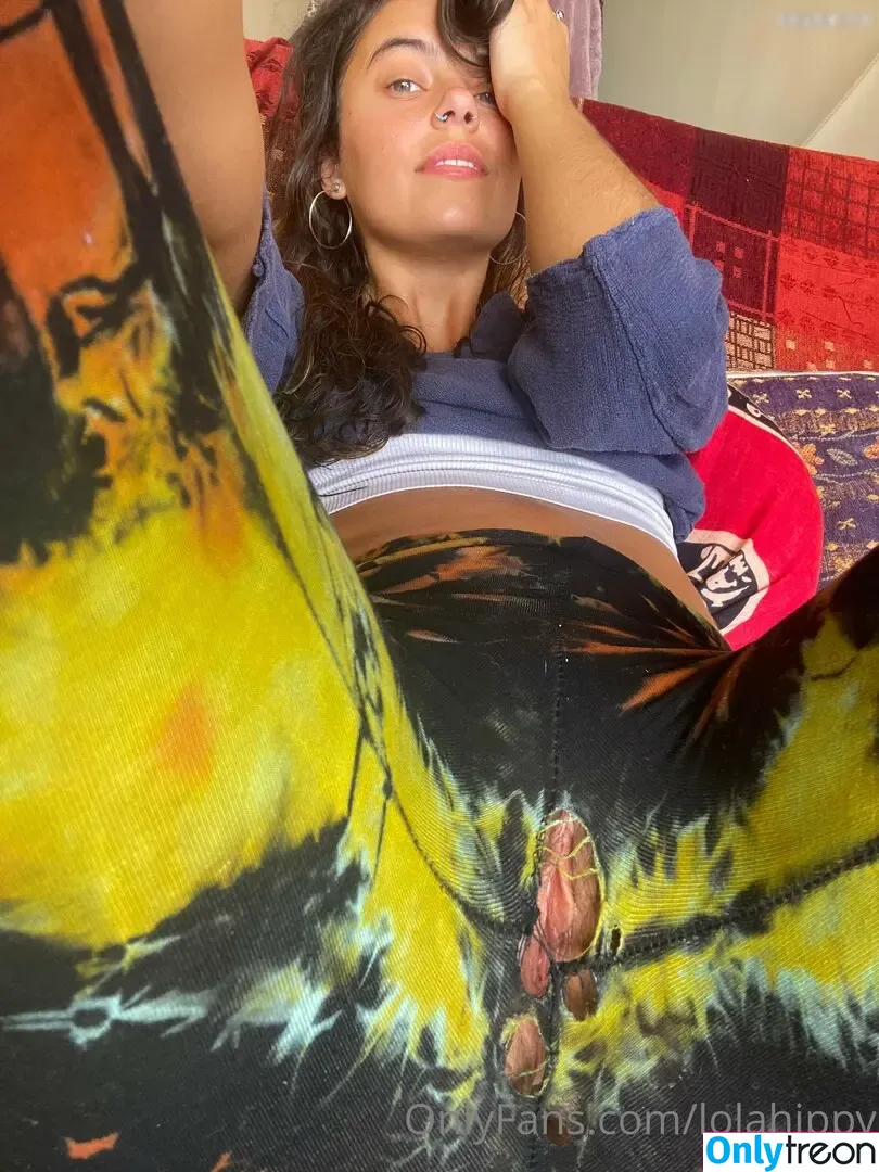 lolahippy nude photo #0218 (lolasrosebud / lolawildhippy)