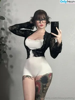 Lolaknivesxz / lola.blades / lolagoth / lolaminavip nude photo #0174