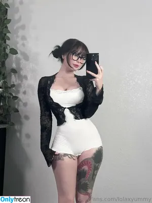 Lolaknivesxz / lola.blades / lolagoth / lolaminavip nude photo #0175