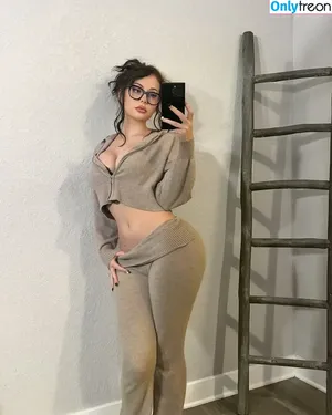 Lolaknivesxz / lola.blades / lolagoth / lolaminavip nude photo #0225