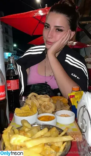 lolalala23 / lola.lalala23 nude photo #0798
