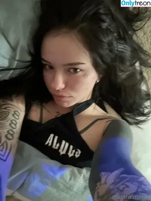 lolaslands / asstralnymph nude photo #0311